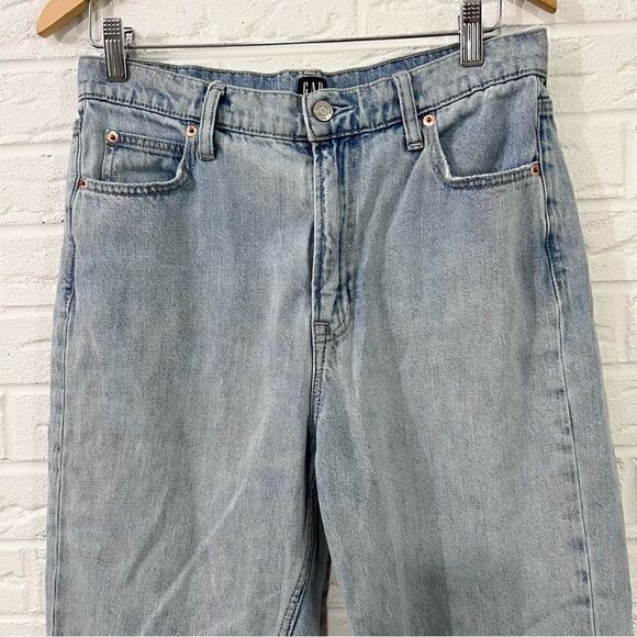GAP Denim Mom Jeans High Waist Light Indigo Wash Size  10 - Picture 4 of 9